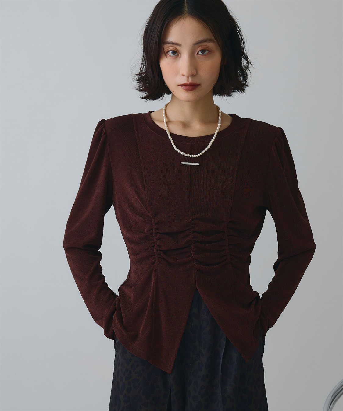 ELLEgirl フロントスリットシャーリングデザイントップス_sub_15