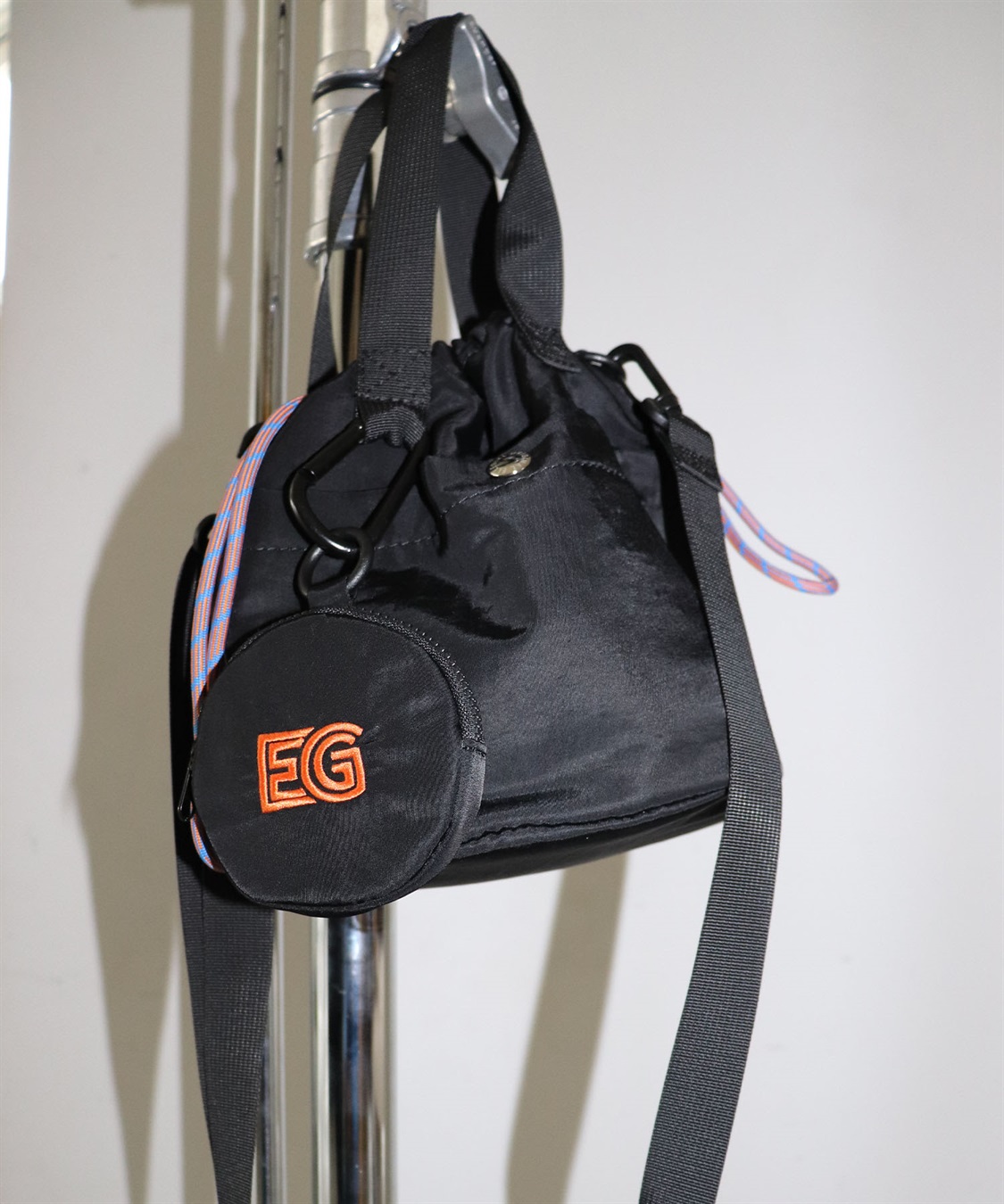 ELLEgirl ロゴ刺繍ポーチ付き巾着バッグ_sub_3