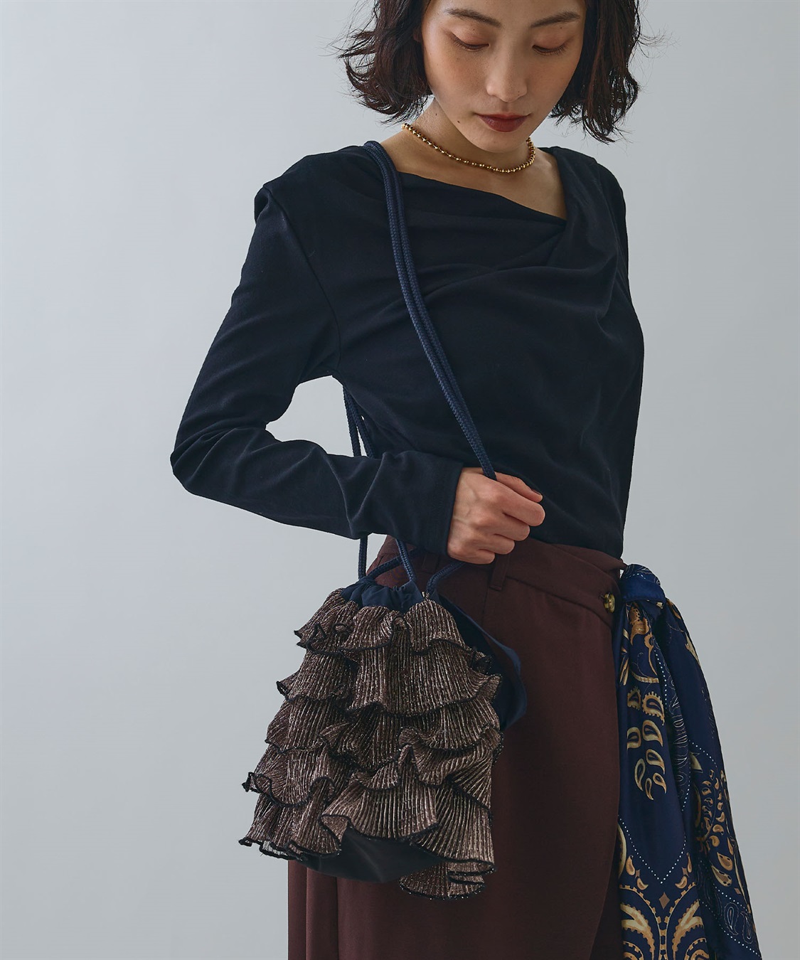 ELLEgirl ラメプリーツフリル巾着バッグ【500mlペットボトル収納可能】_sub_9