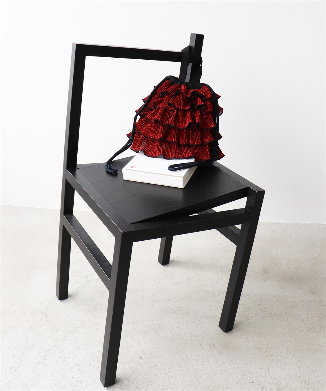 ELLEgirl ラメプリーツフリル巾着バッグ【500mlペットボトル収納可能】_sub_19