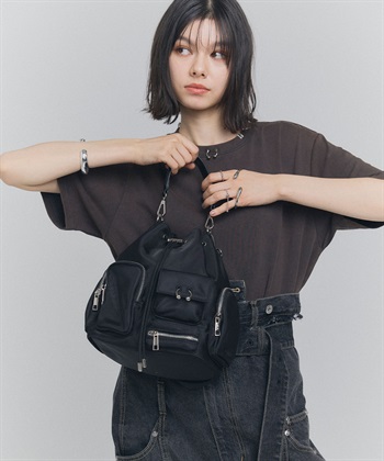 ELLEgirl ボディーピアス付アウトポケット巾着バッグ_subthumb_9