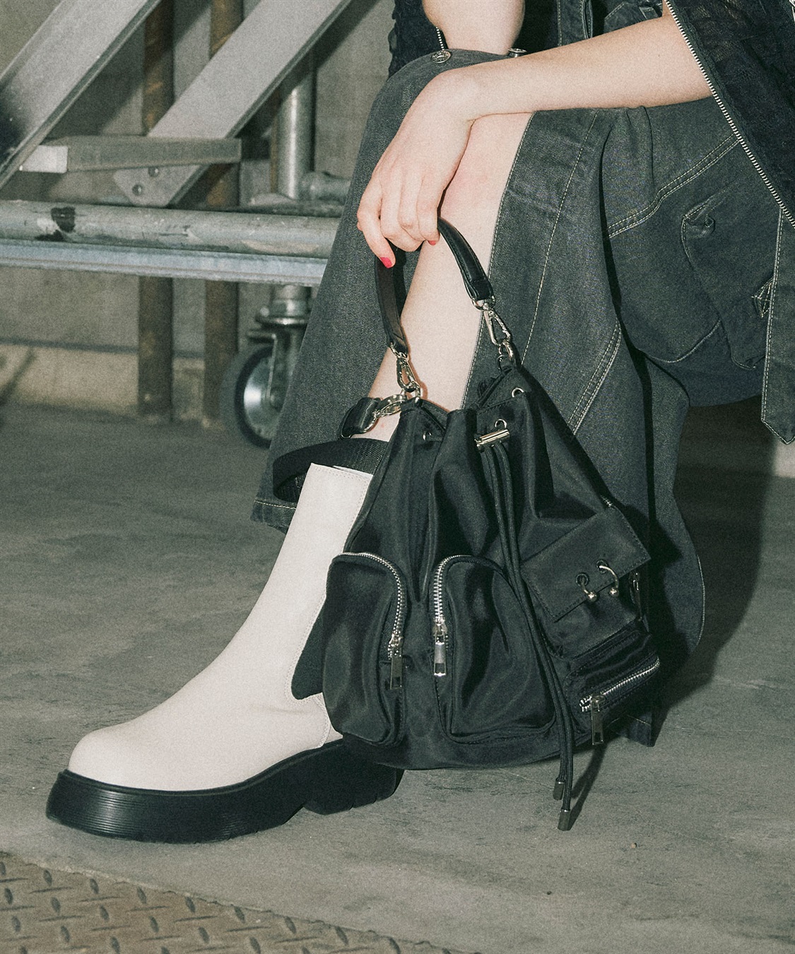 ELLEgirl ボディーピアス付アウトポケット巾着バッグ_sub_22