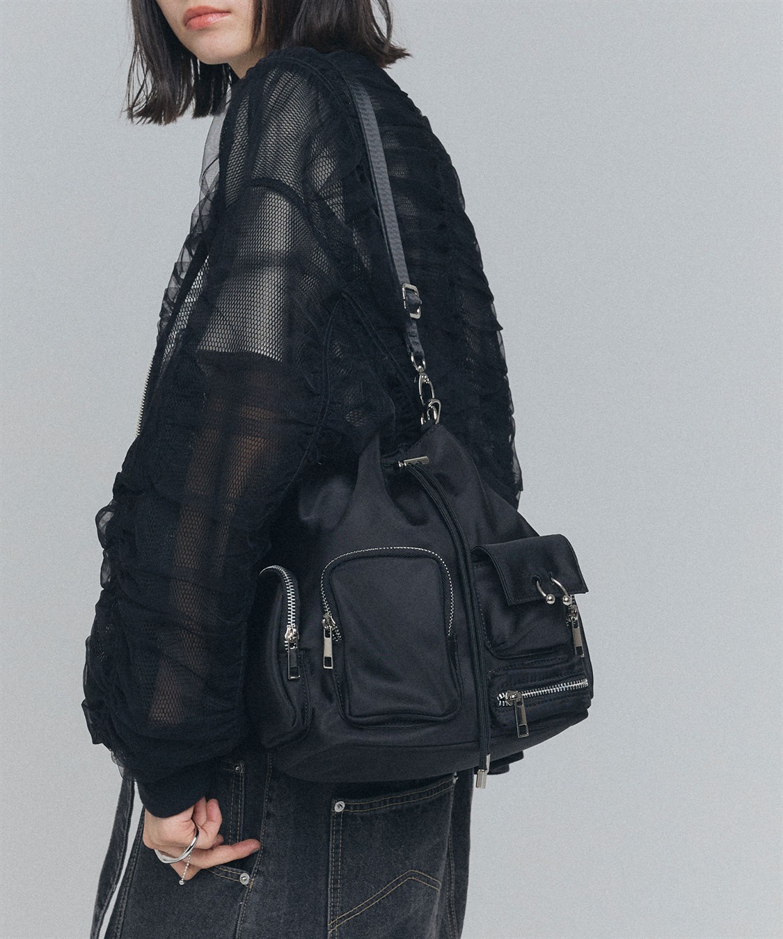 ELLEgirl ボディーピアス付アウトポケット巾着バッグ_sub_27