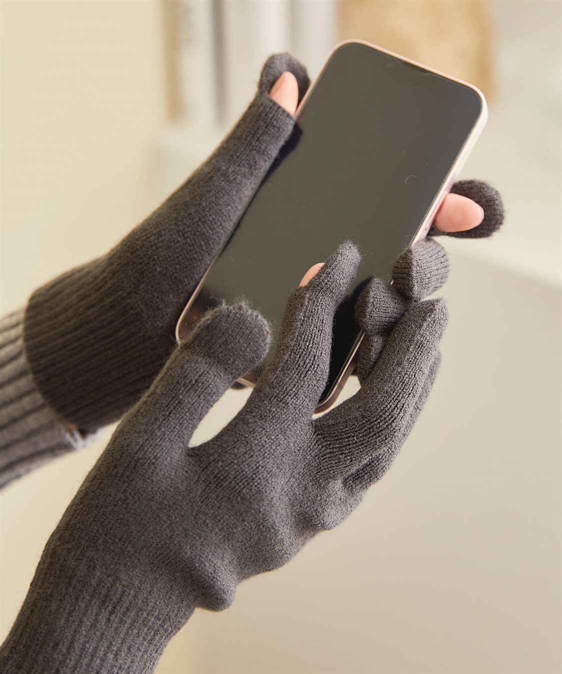 涼活本舗/温活本舗 【温活本舗】スマホ対応指穴あき手袋_sub_21