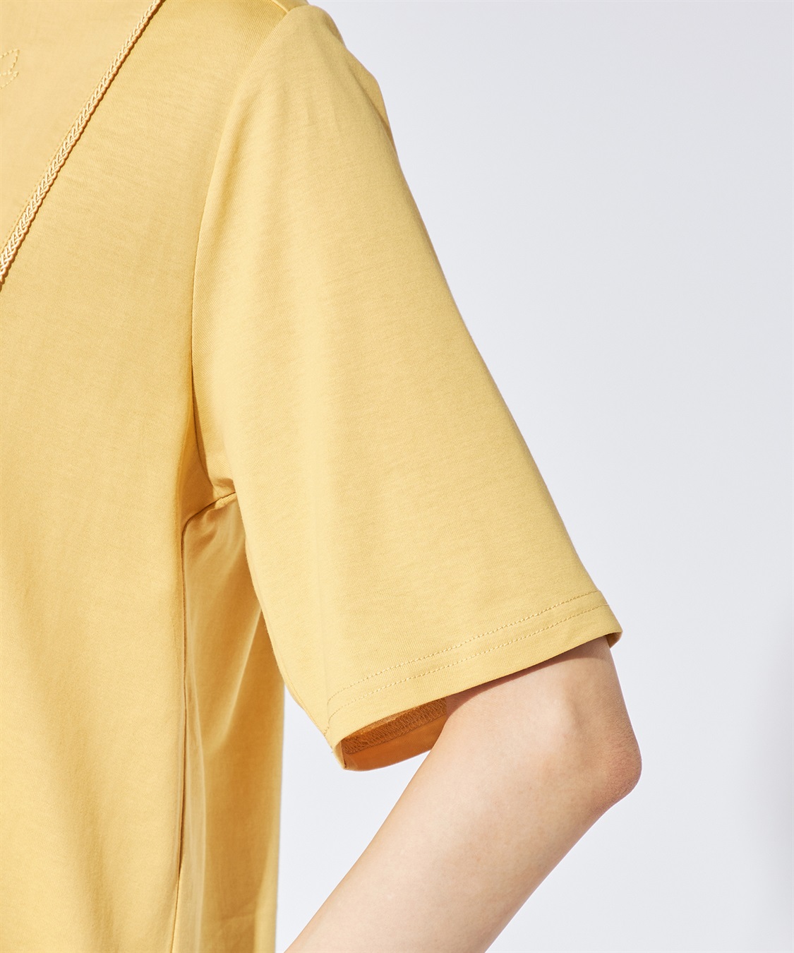 DECOY 【冷感】【汗じみ防止】ひやさら刺しゅう切替Tシャツ_sub_4