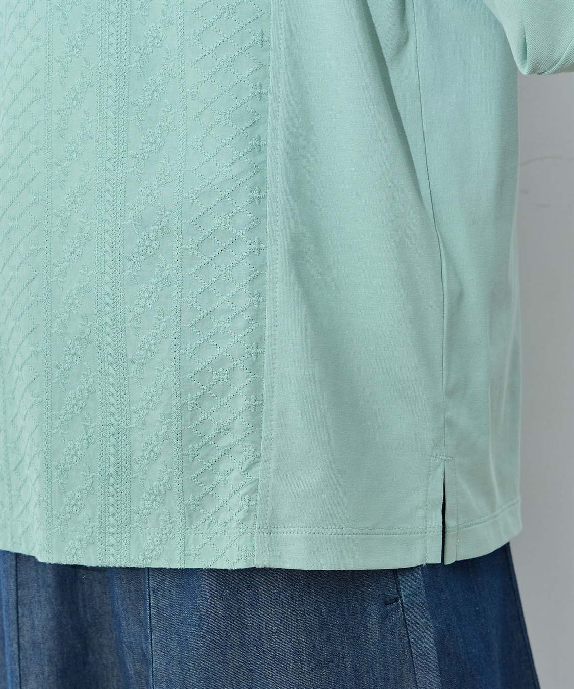 DECOY フロント刺しゅう切替プルオーバー_sub_8