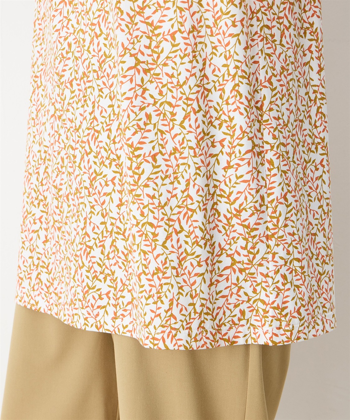 DECOY 【冷感】【UVカット】ひやさらコットンプレミアム袖ギャザーチュニックTシャツ_sub_16