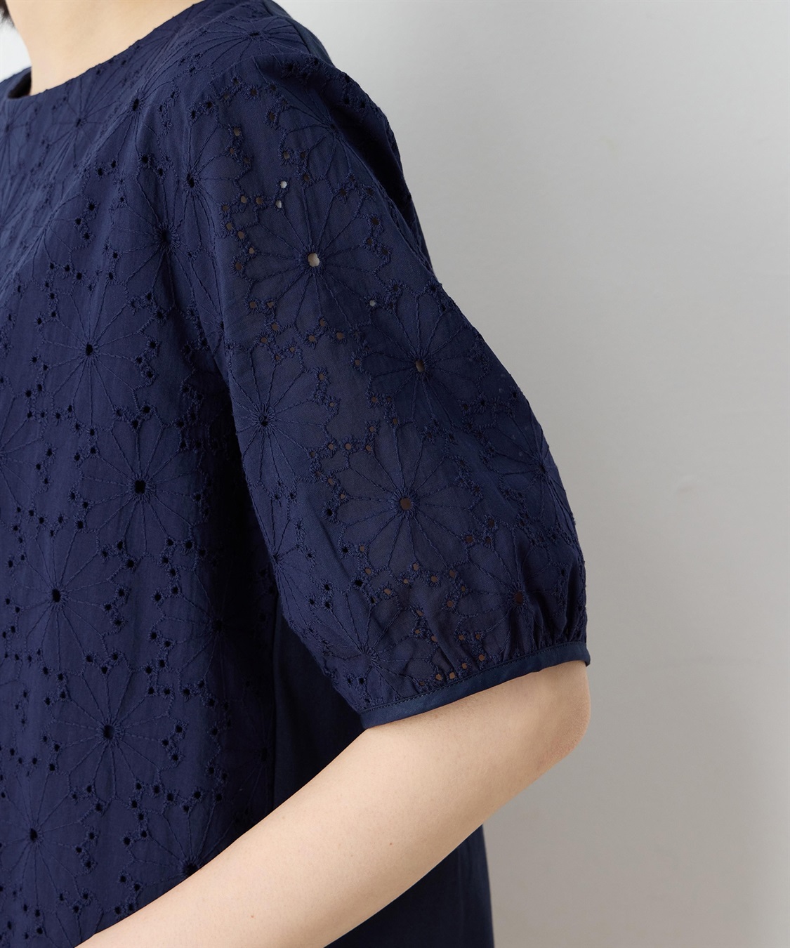 DECOY ひやさら刺繍切替プルオーバー_sub_10