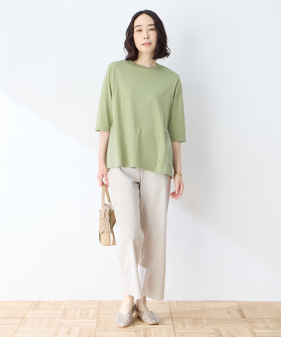 ナゴンスタンス アシンメトリー ドッキング プルオーバー 黒 ナゴンスタンス アシンメトリー ドッキング プルオーバー 黒