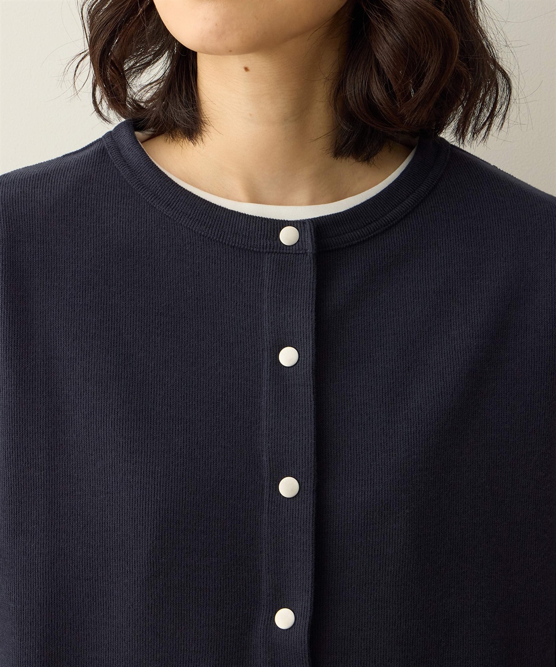 スナップボタンカーディガン DECOY｜クロスプラス公式通販サイト