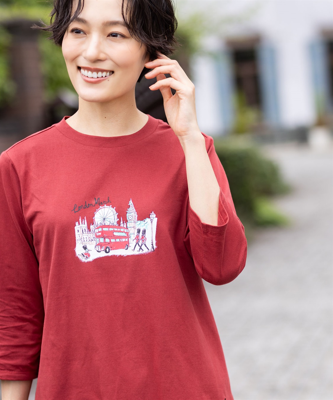 DECOY 【chiyoさんコラボ】ロンドンマーチロゴプリント7分袖Tシャツ【オーガニックコットンブレンド】_sub_1