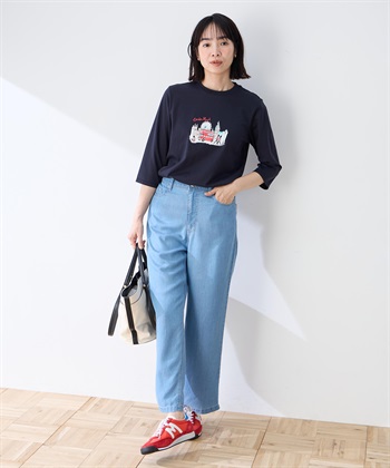 DECOY 【chiyoさんコラボ】ロンドンマーチロゴプリント7分袖Tシャツ【オーガニックコットンブレンド】_subthumb_8