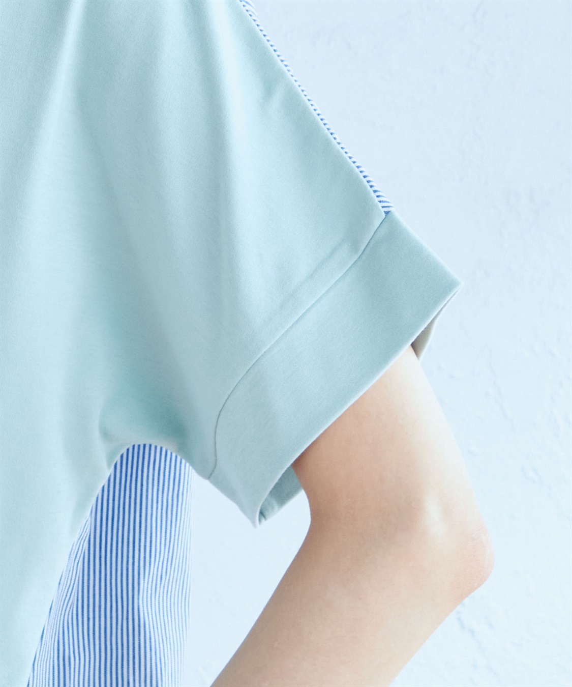 DECOY 【接触冷感】ストライプ切り替えプルオーバー_sub_5