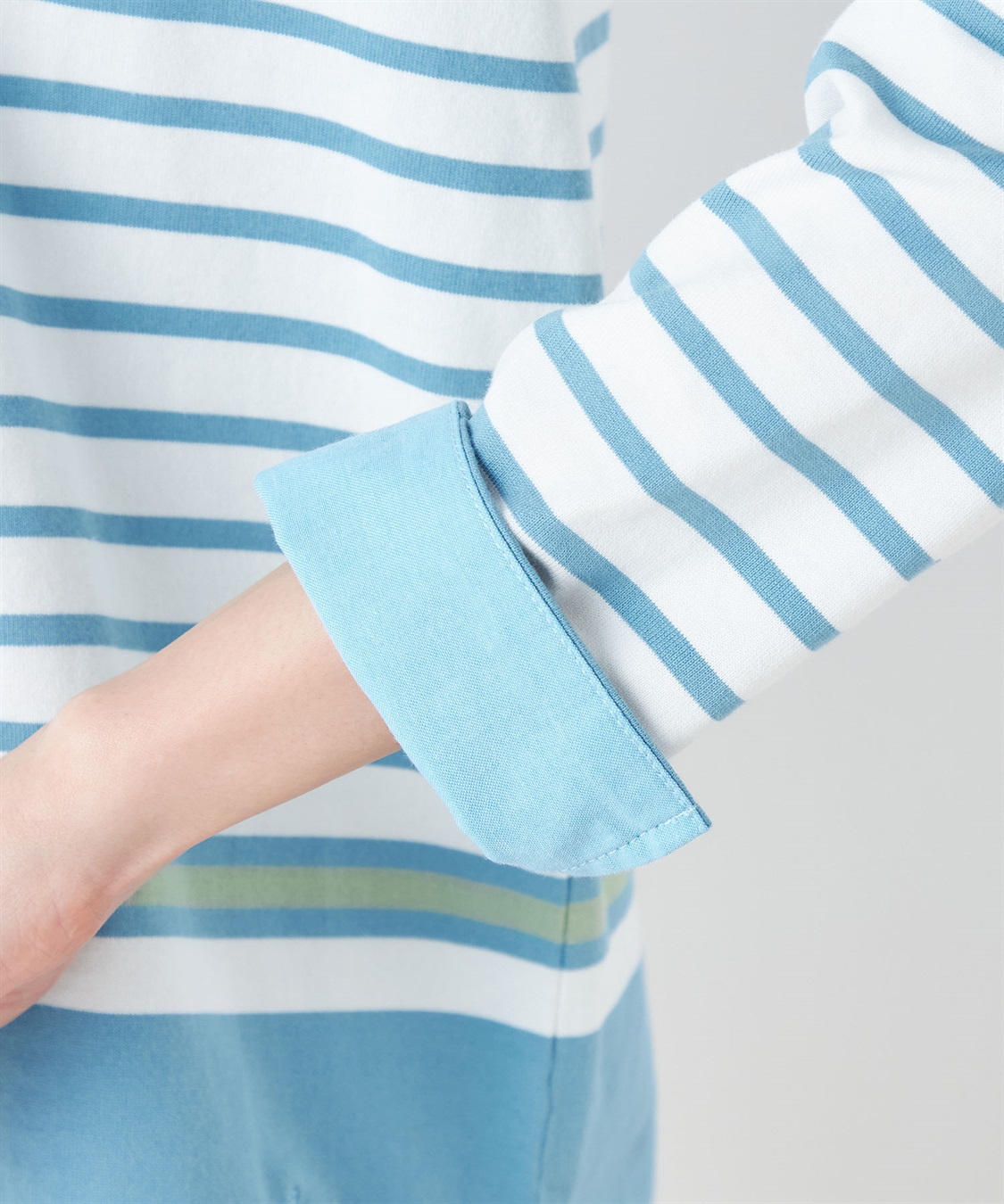 DECOY パネルボーダープルオーバー_sub_6