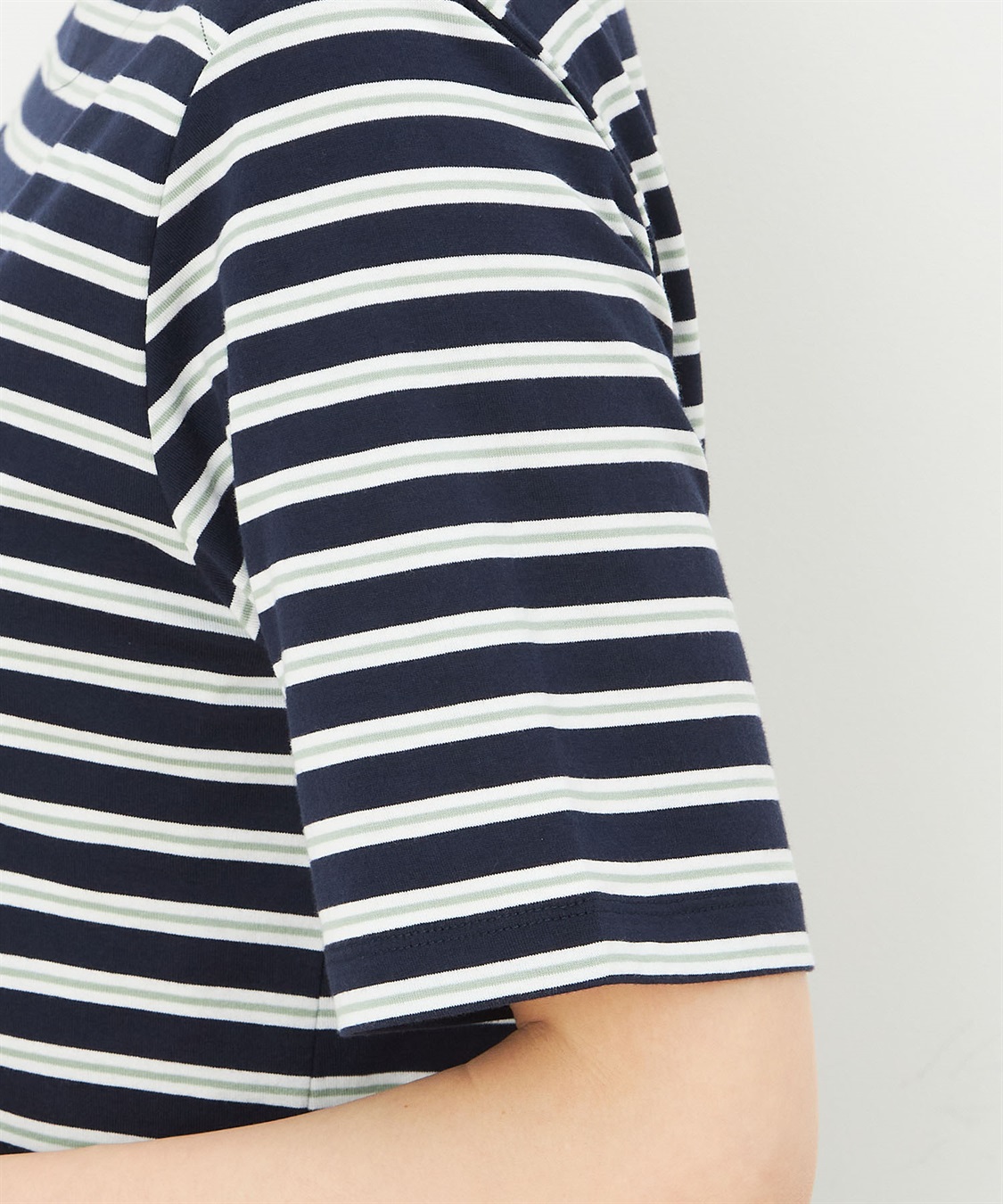 DECOY リバティプリントボーダープルオーバー_sub_5