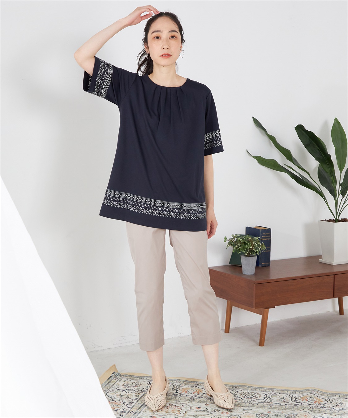 接触冷感】ひやさら刺繍チュニック DECOY｜クロスプラス公式サイト