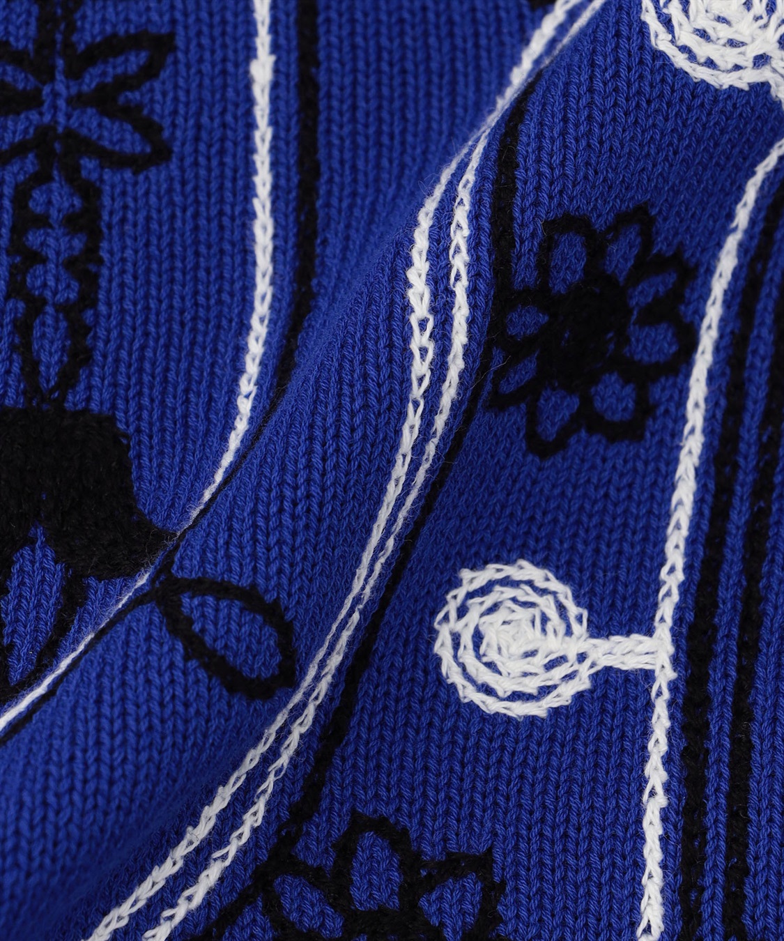 バンダナ刺繍ニットプルオーバー 49AV.junko shimada｜クロス
