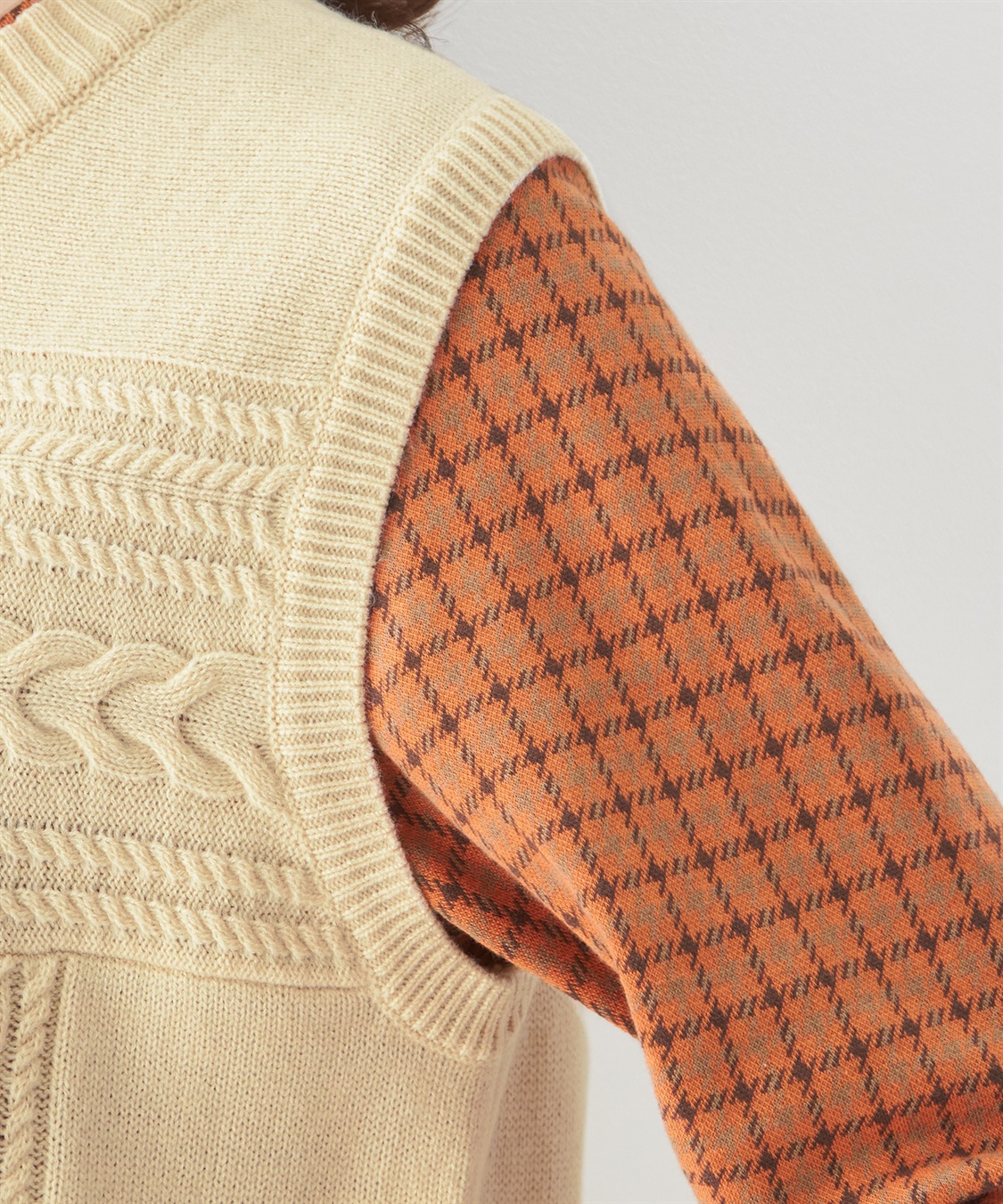 DECOY ケーブル編み前ボタンベスト_sub_5