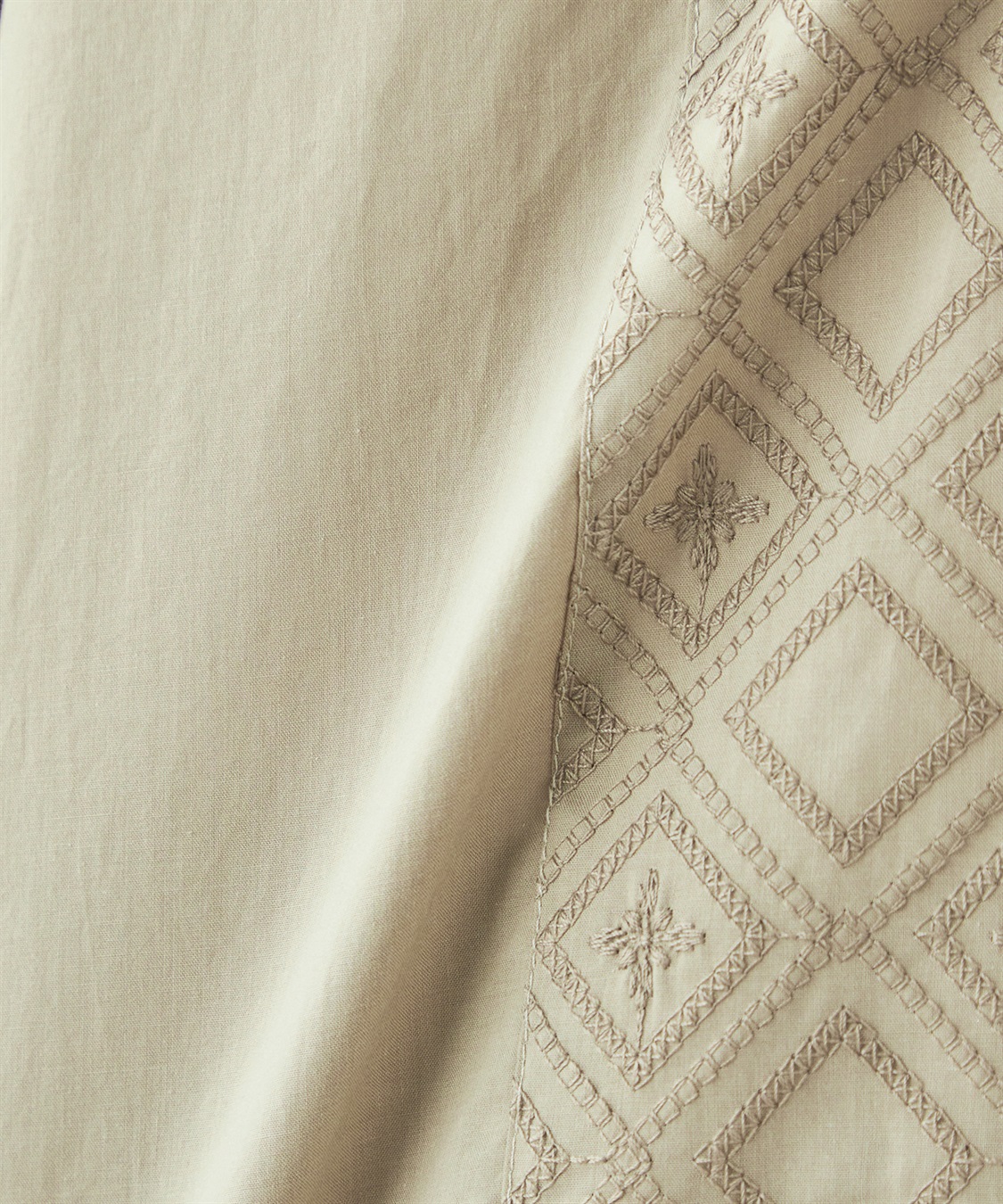 DECOY 刺しゅうブラウス_sub_10