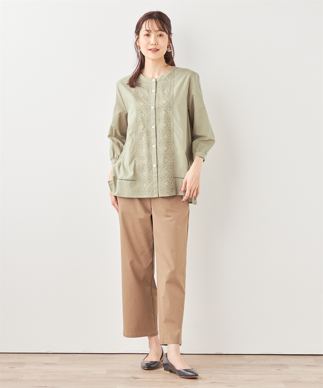 DECOY 刺しゅうブラウス_sub_13