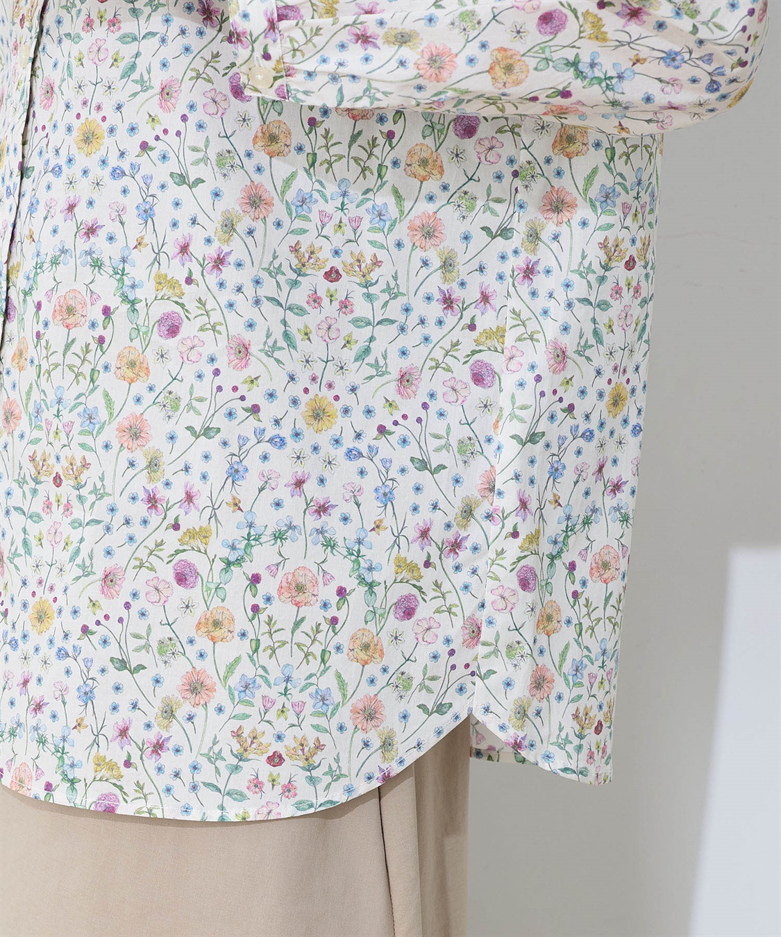 DECOY リバティプリントボタニカルブラウス_sub_8