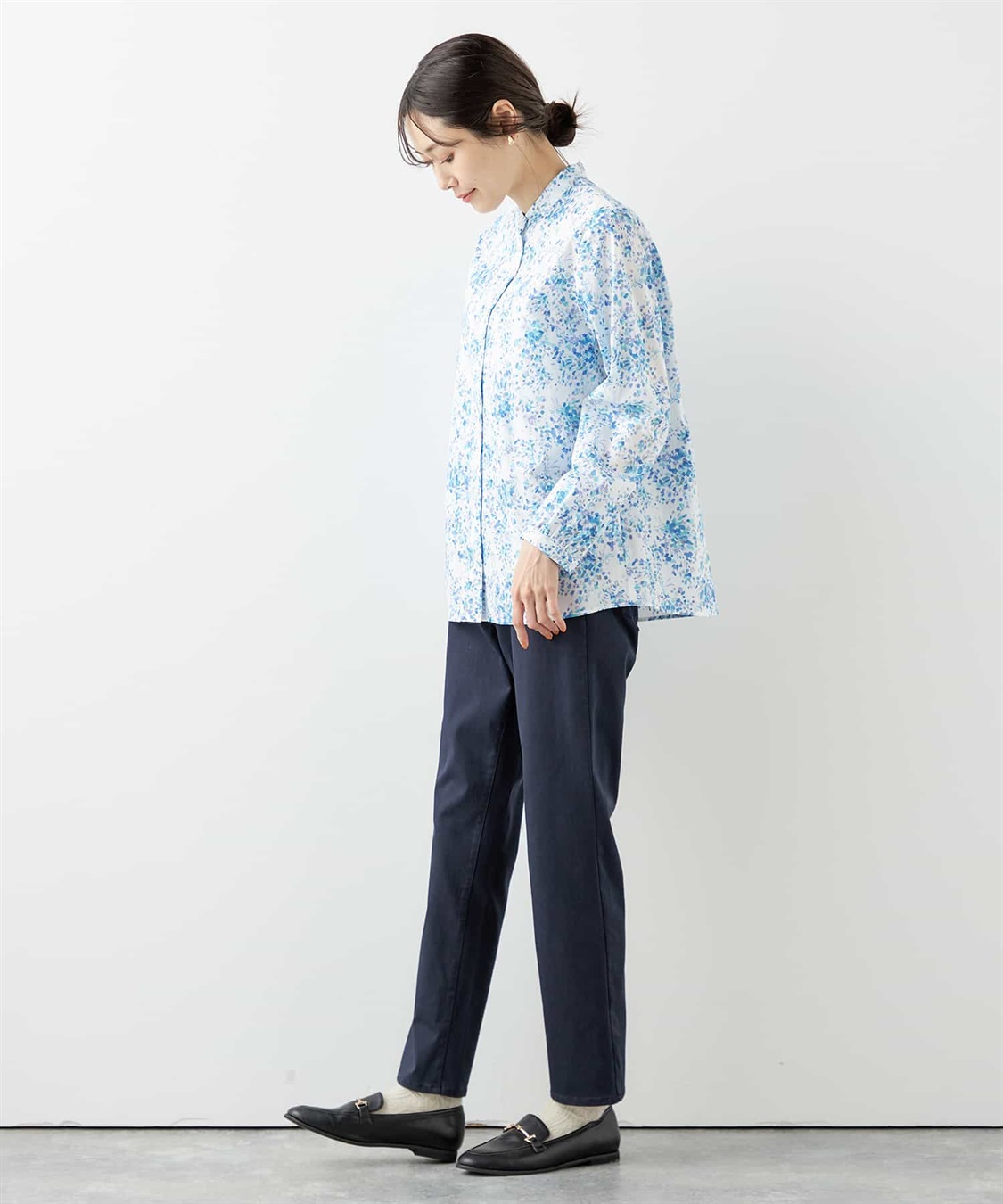 花柄スキッパーブラウス DECOY｜クロスプラス公式通販サイト