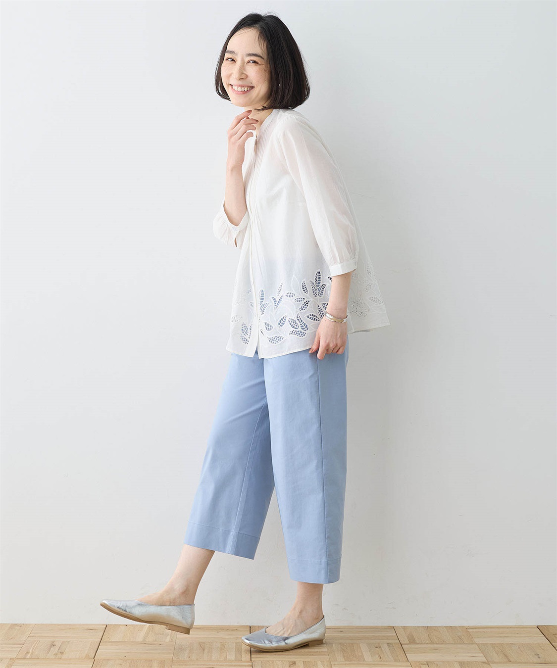 DECOY インド綿ピンタック刺しゅうブラウス_sub_12