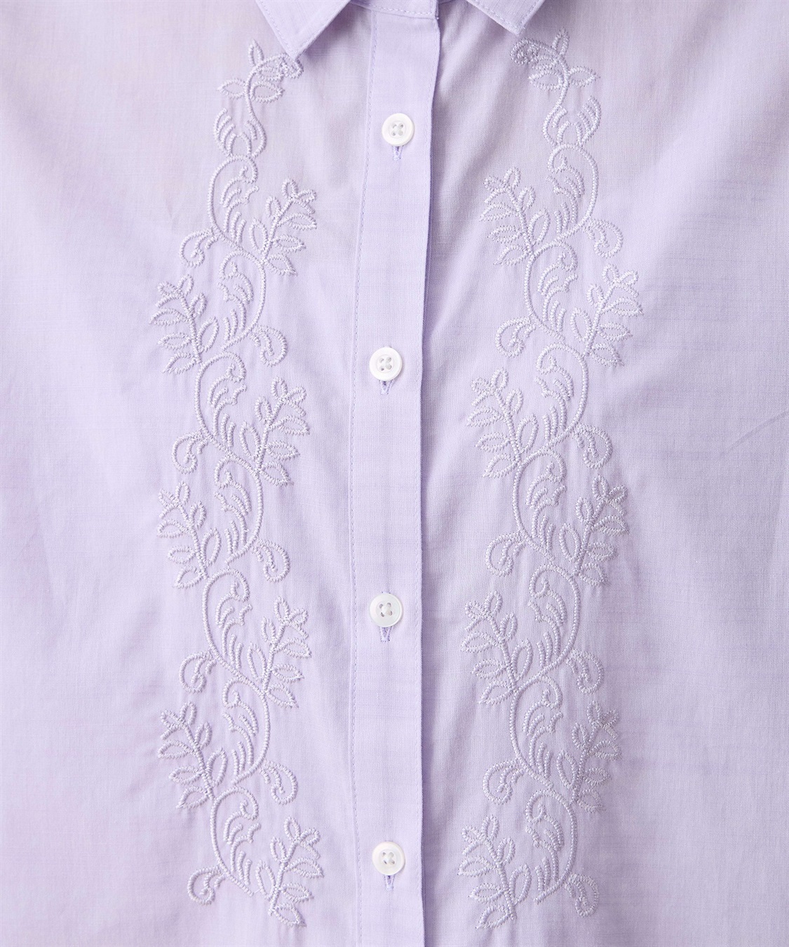 DECOY 【冷感】フロント刺しゅうブラウス_sub_12