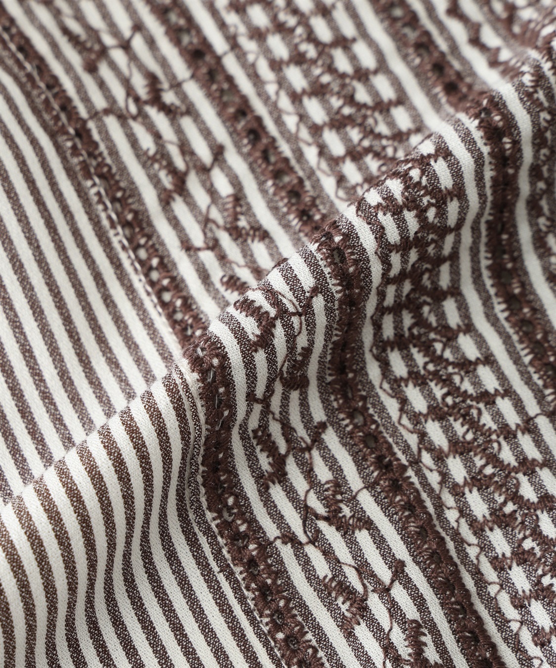 DECOY 刺しゅうストライプブラウス_sub_18