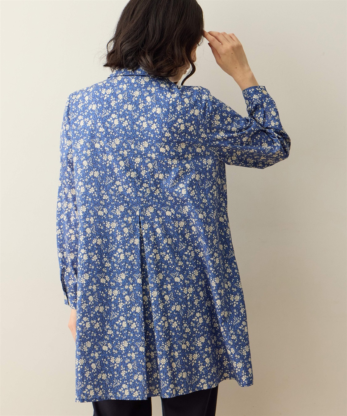 DECOY リバティプリントチュニックブラウス_sub_2