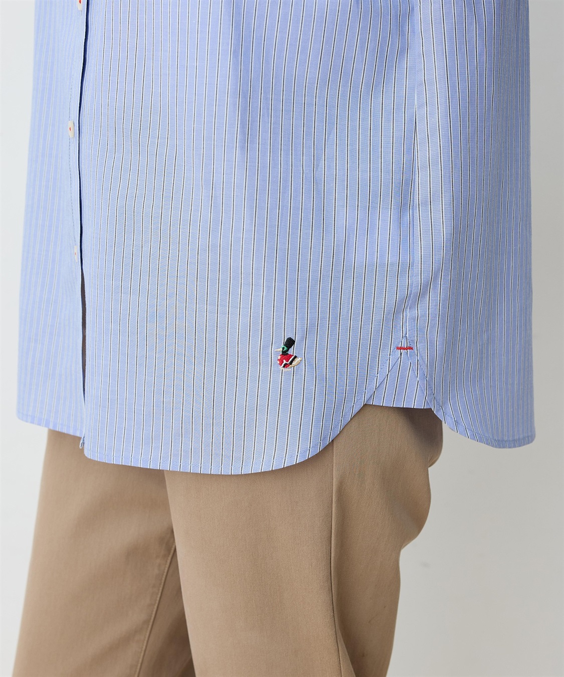 DECOY 【chiyoさんコラボ】ロンドンマーチストライプブラウス【オーガニックコットンブレンド】_sub_13