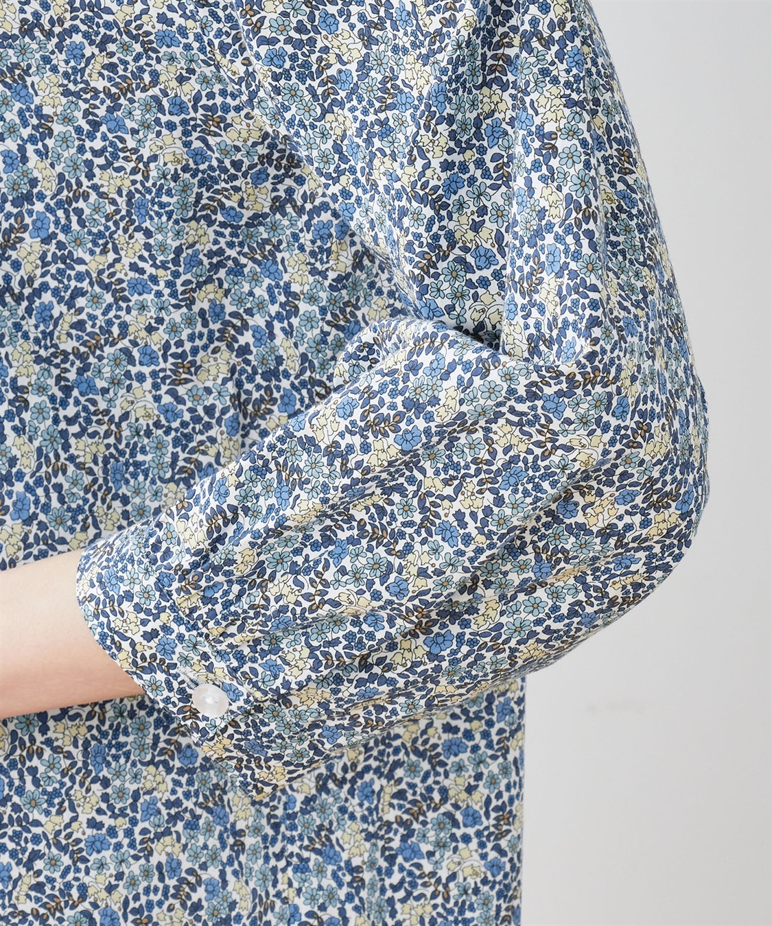 DECOY リバティ小花プリントブラウス_sub_5