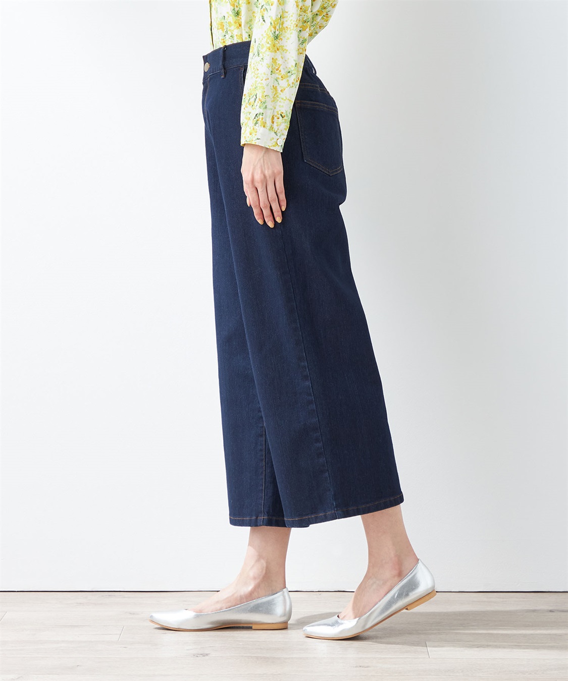 ストレッチワイドパンツ DECOY｜クロスプラス公式通販サイト