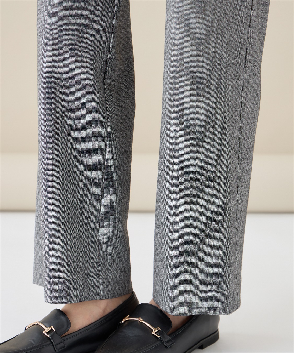 ストレッチストレートパンツ DECOY｜クロスプラス公式通販サイト