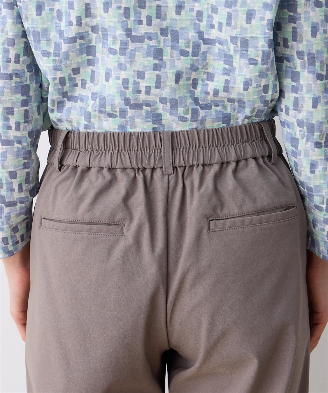 DECOY ストレッチストレートパンツ【接触冷感・後ろウエストゴム】_sub_14