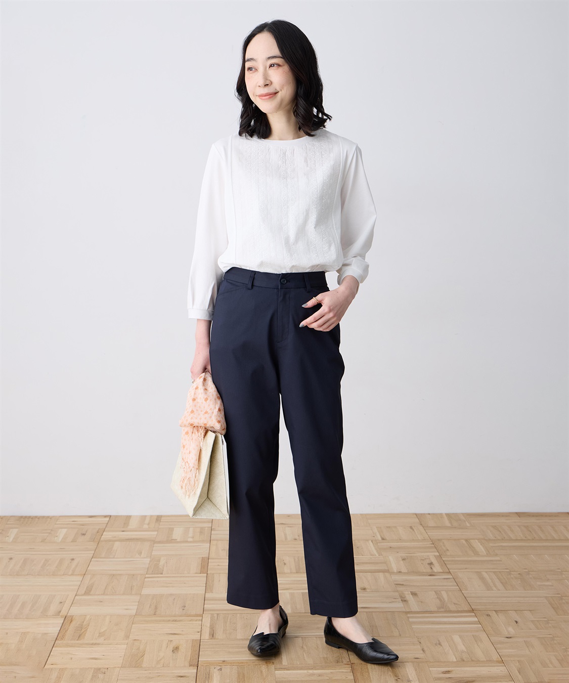 DECOY ファンクションストレッチテーパードパンツ【接触冷感・UVケア・吸水速乾・遮熱・透け防止・後ろウエストゴム・サスティナブル素材】_sub_8