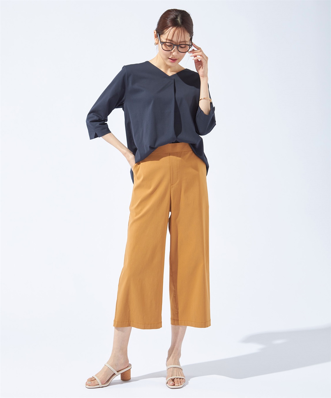 Petit Honfleur 【汗じみ防止・UVカット・冷感】フロントタックTシャツ_sub_15