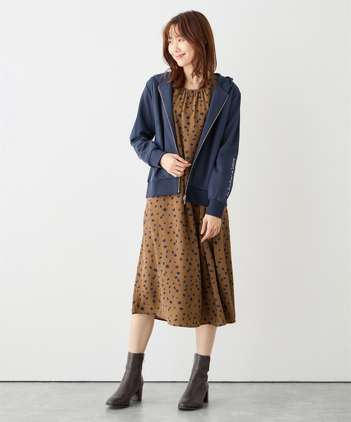 Petit Honfleur ダンボールパーカー_sub_15