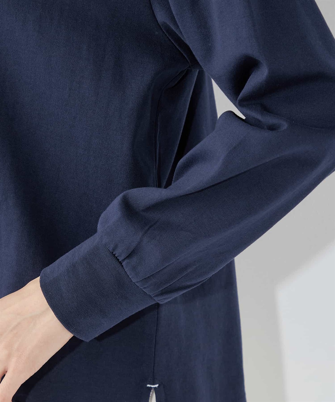 Petit Honfleur モックネックロゴプルオーバー_sub_5