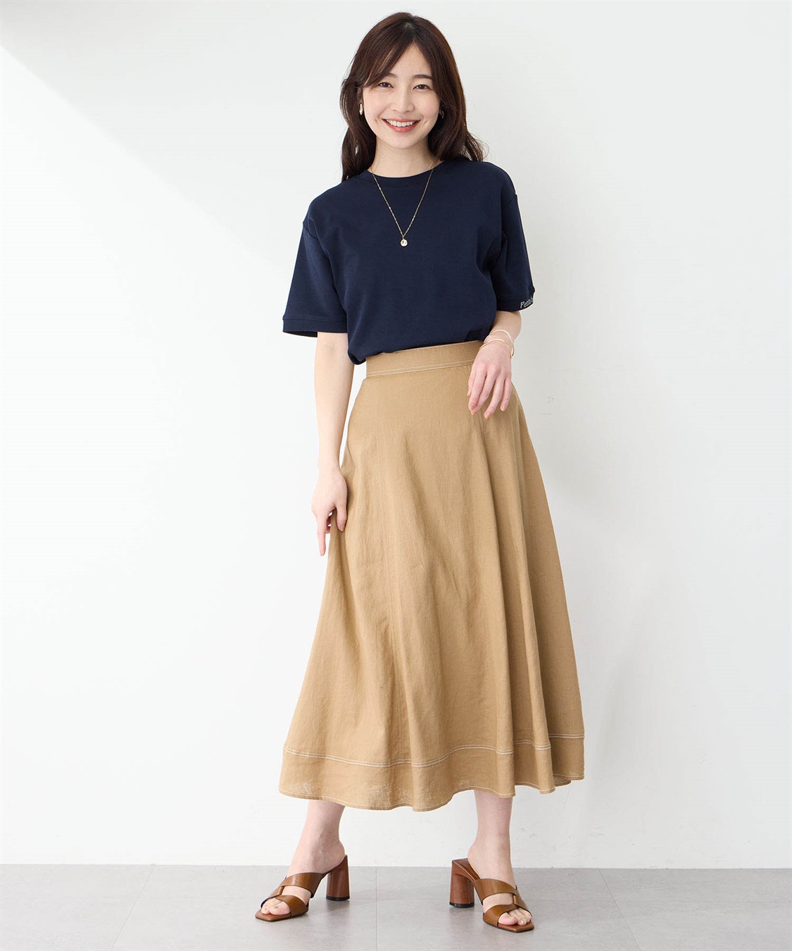 Petit Honfleur ポイントロゴTシャツ_sub_13