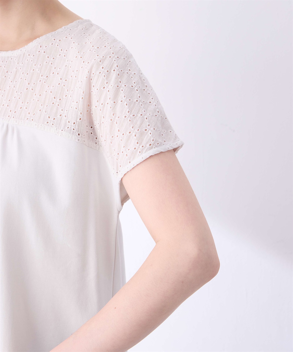 Petit Honfleur レースドッキングプルオーバー_sub_18