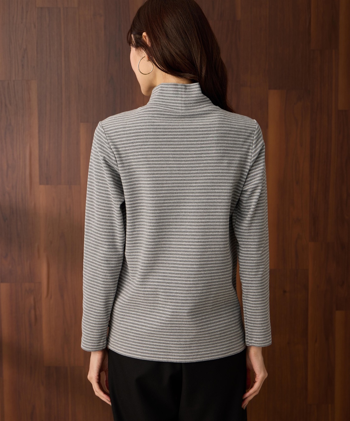 Petit Honfleur 起毛ハイネックプルオーバー_sub_2