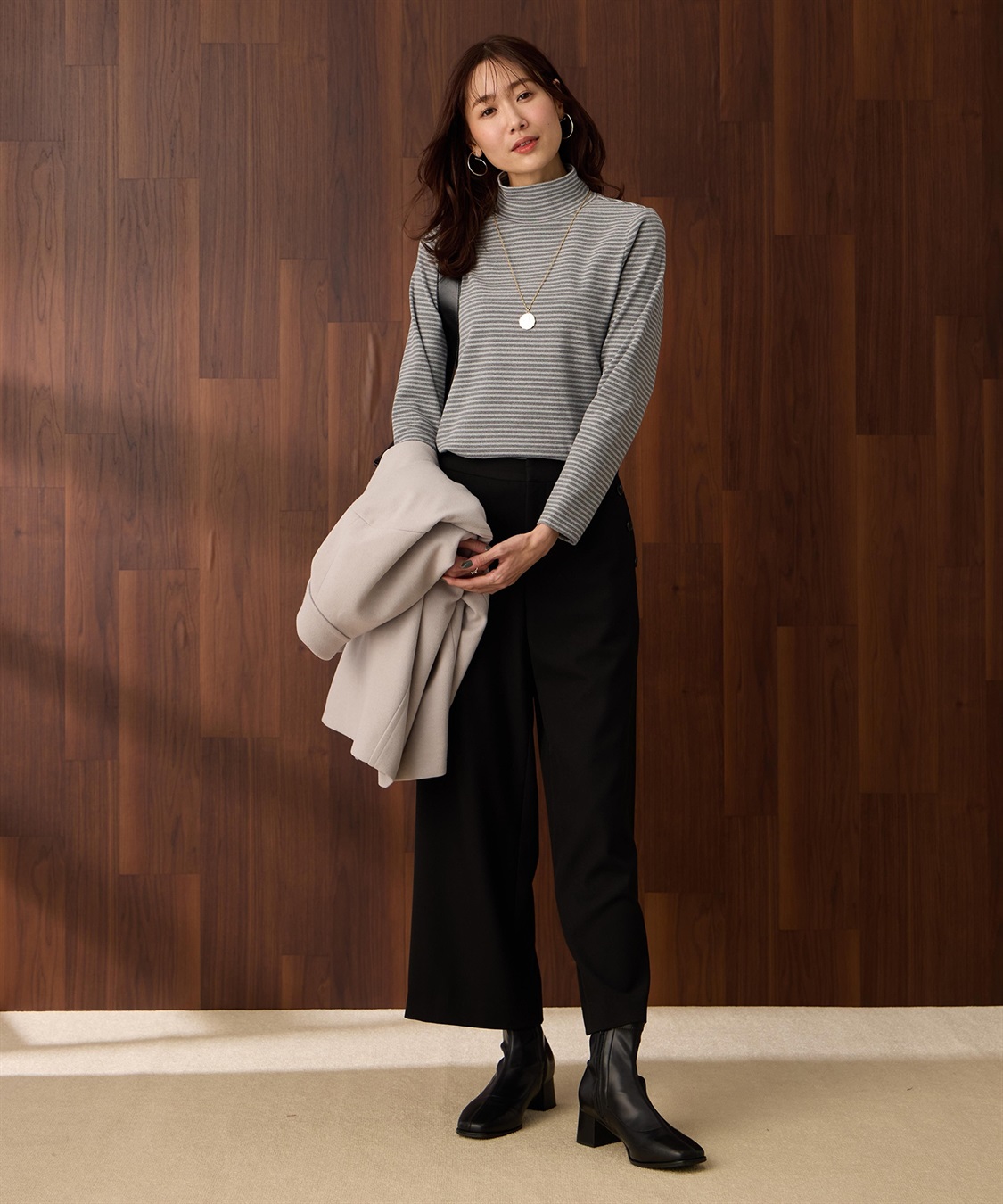 Petit Honfleur 起毛ハイネックプルオーバー_sub_6