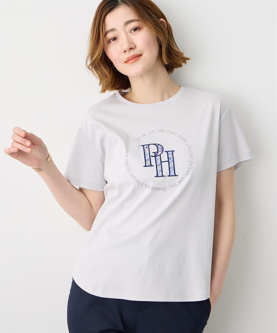 Petit Honfleur 【Liberty】リバティプリントロゴ刺しゅうTシャツ【オーガニックコットン・UVカット・接触冷感】_sub_3