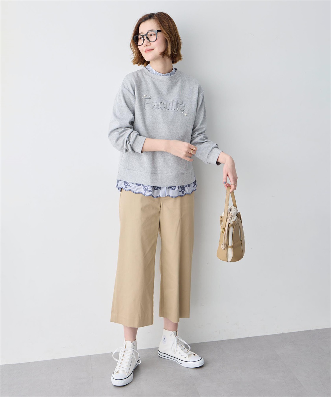 Petit Honfleur パール付きロゴプリントプルオーバー_sub_7