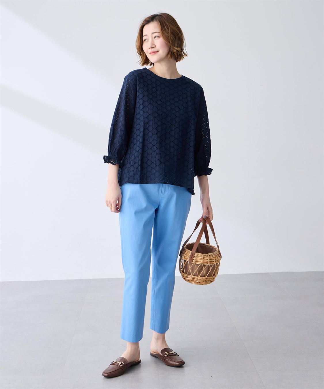 Petit Honfleur レースシャーリング袖ブラウス_sub_3