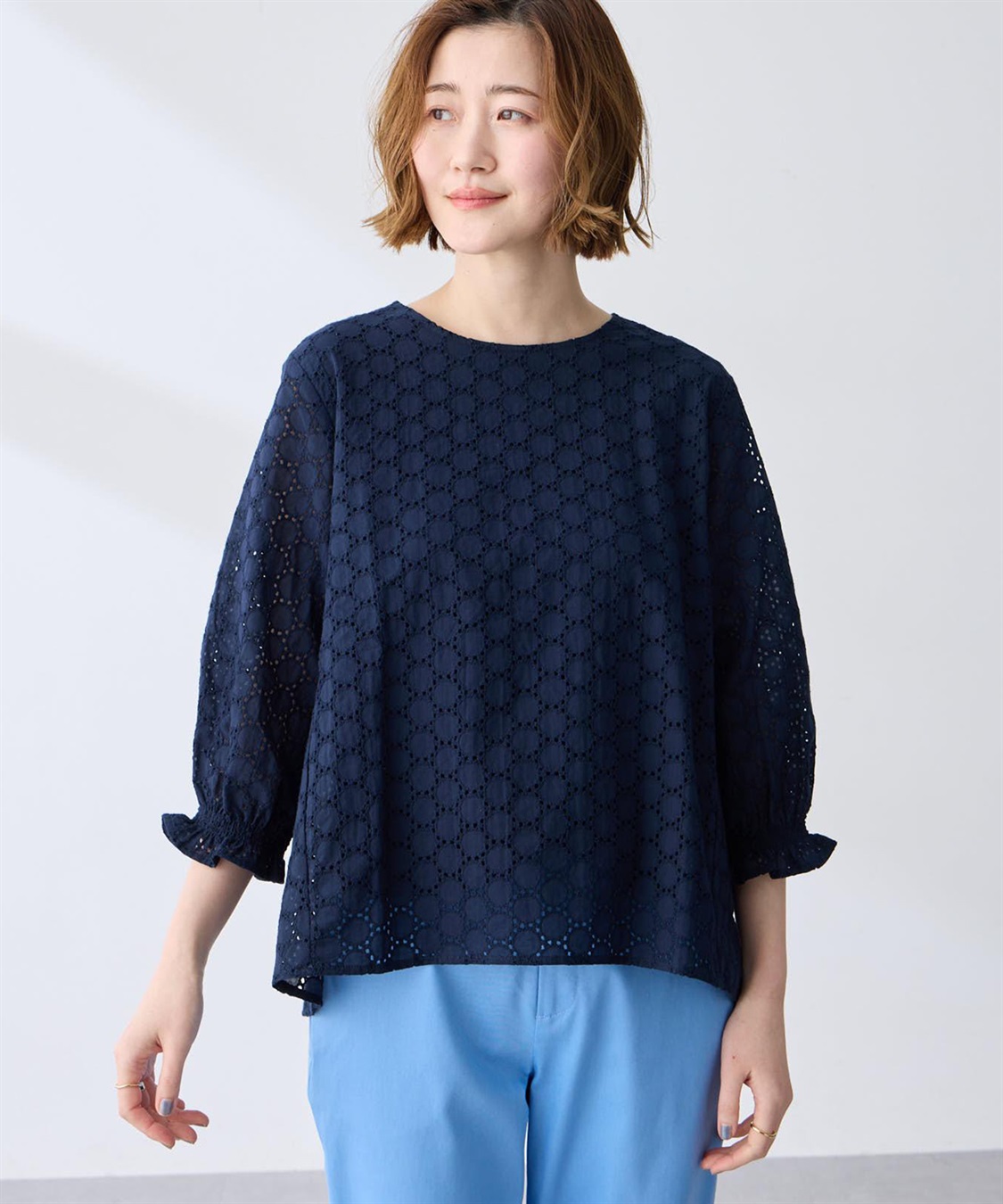 Petit Honfleur レースシャーリング袖ブラウス_sub_7