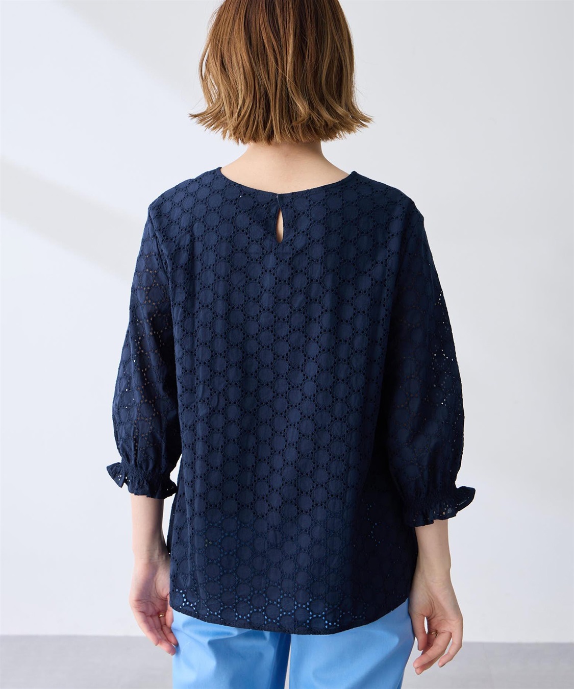 Petit Honfleur レースシャーリング袖ブラウス_sub_9