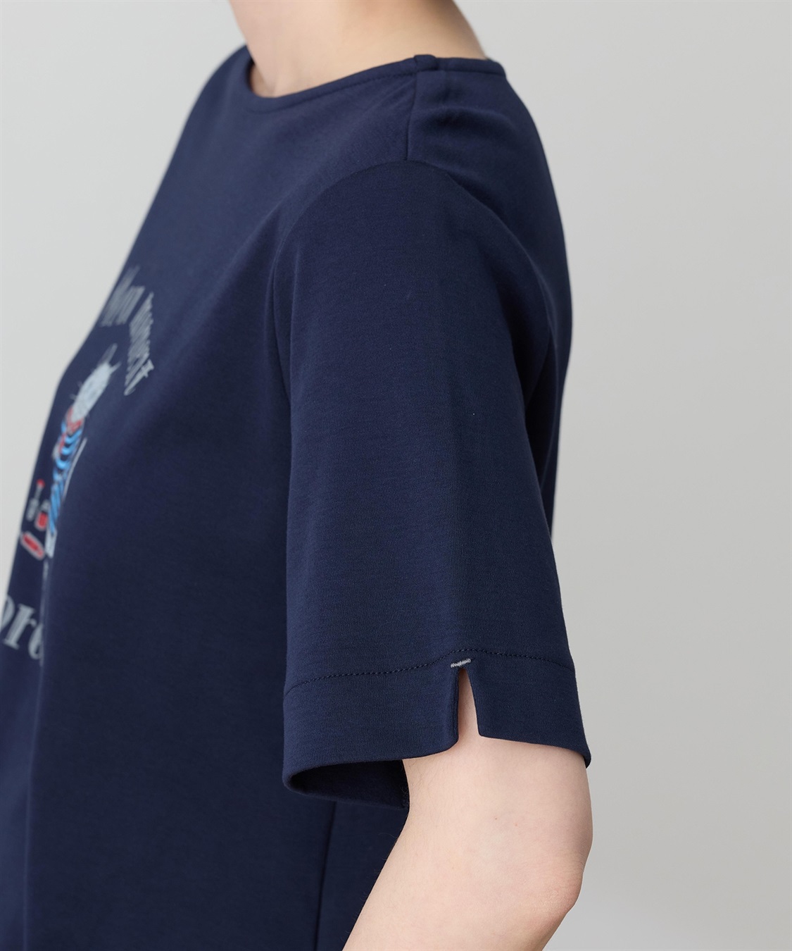 Petit Honfleur 【イラストレーターコラボ】猫プリントTシャツ【接触冷感・UVカット・オーガニックコットンブレンド】_sub_13