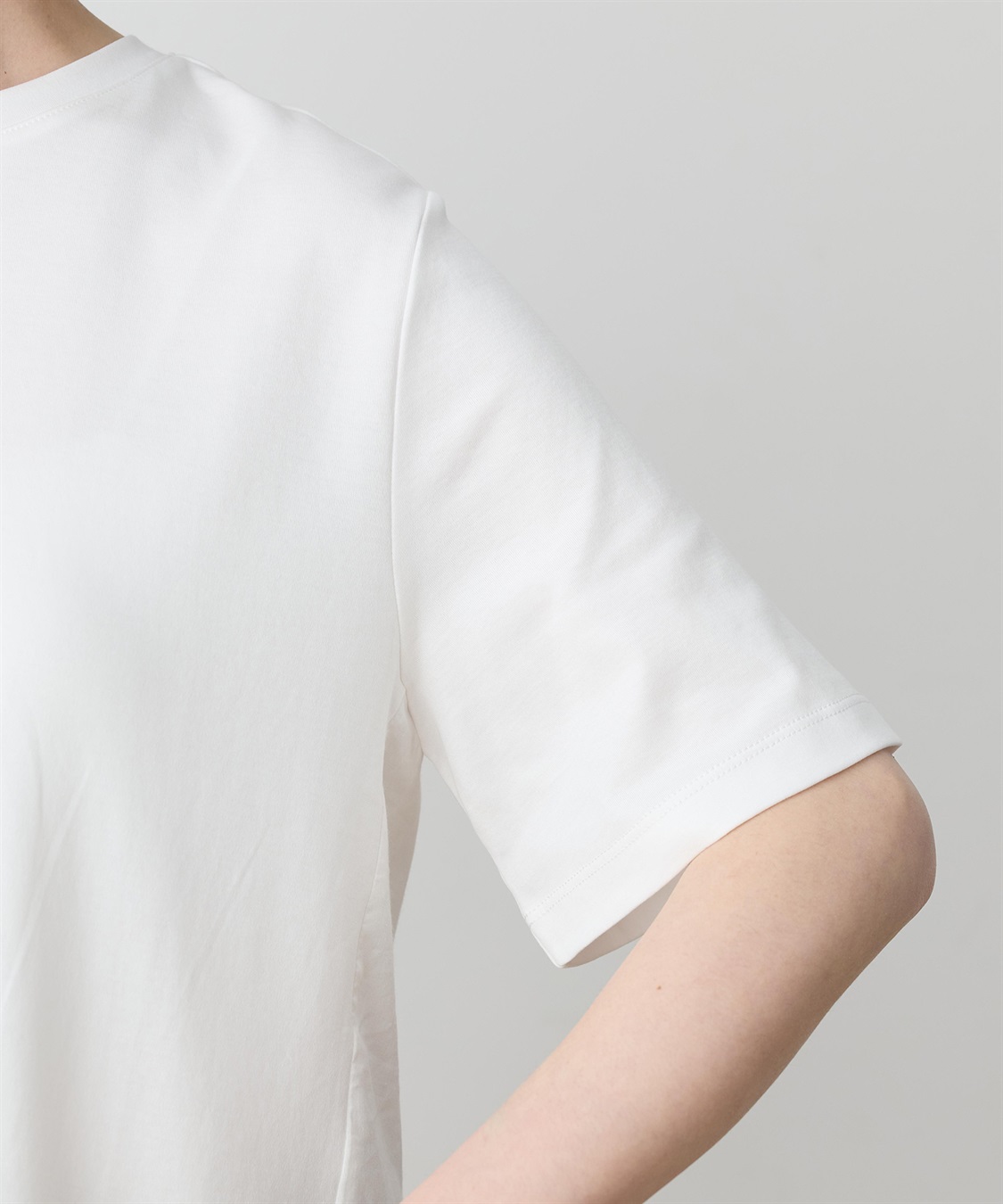 Petit Honfleur バックレースドッキングチュニックTシャツ【接触冷感・UVカット・オーガニックコットンブレンド】_sub_16